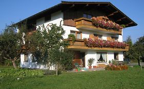 Gaestehaus Gruenbacher