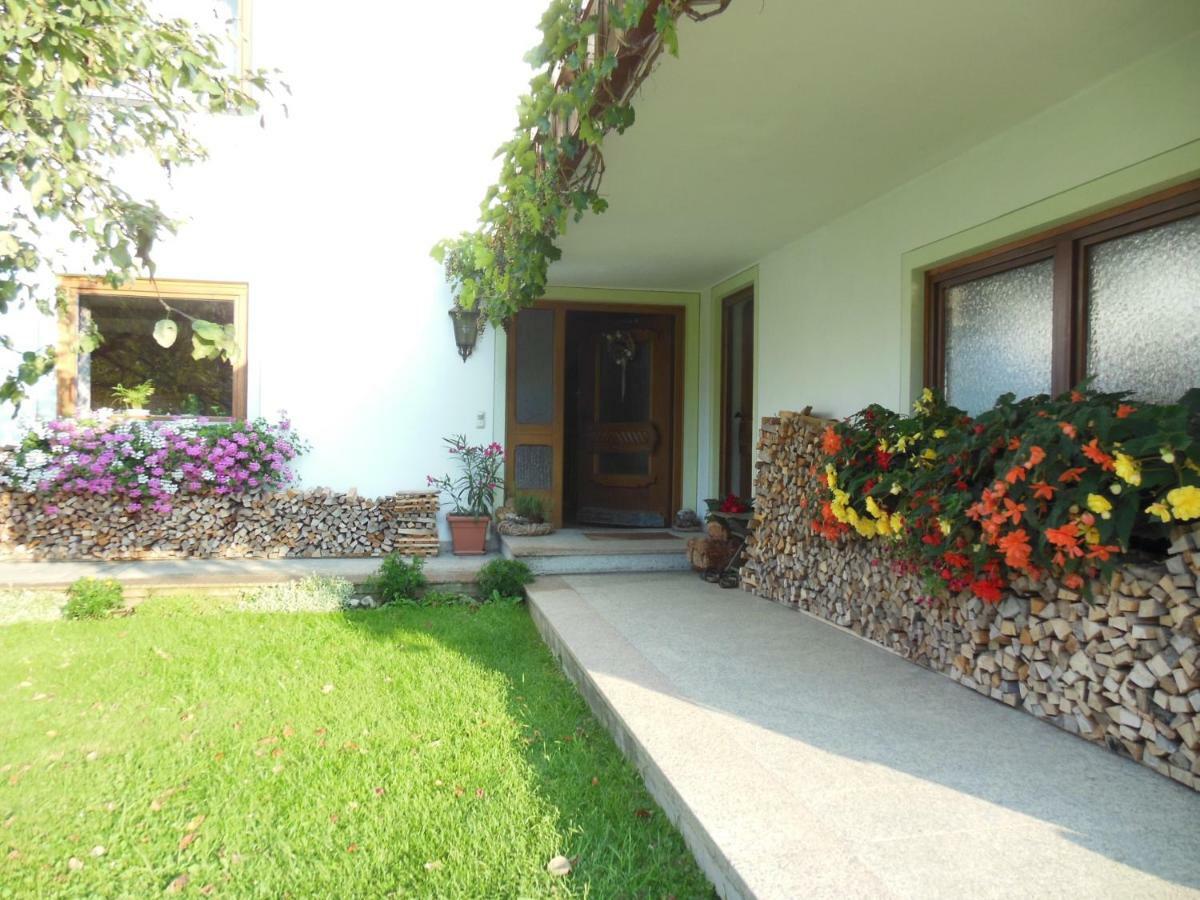Gaestehaus Gruenbacher Kössen Zewnętrze zdjęcie