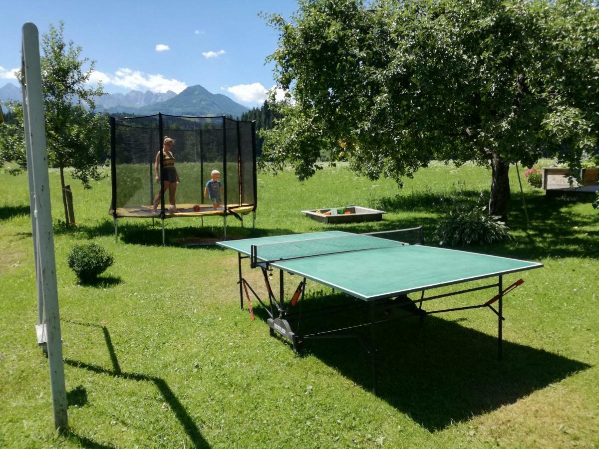 Gaestehaus Gruenbacher Kössen Zewnętrze zdjęcie
