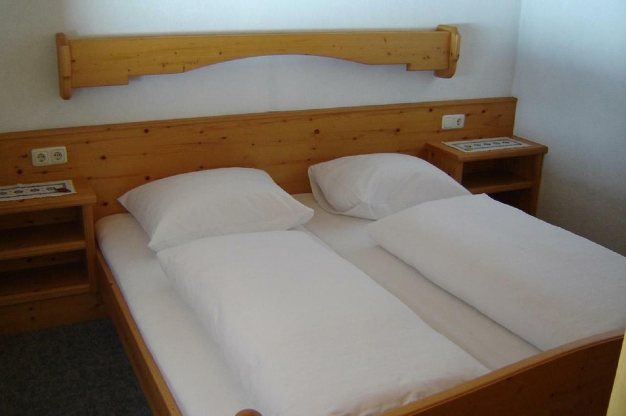 Gaestehaus Gruenbacher Kössen Zewnętrze zdjęcie